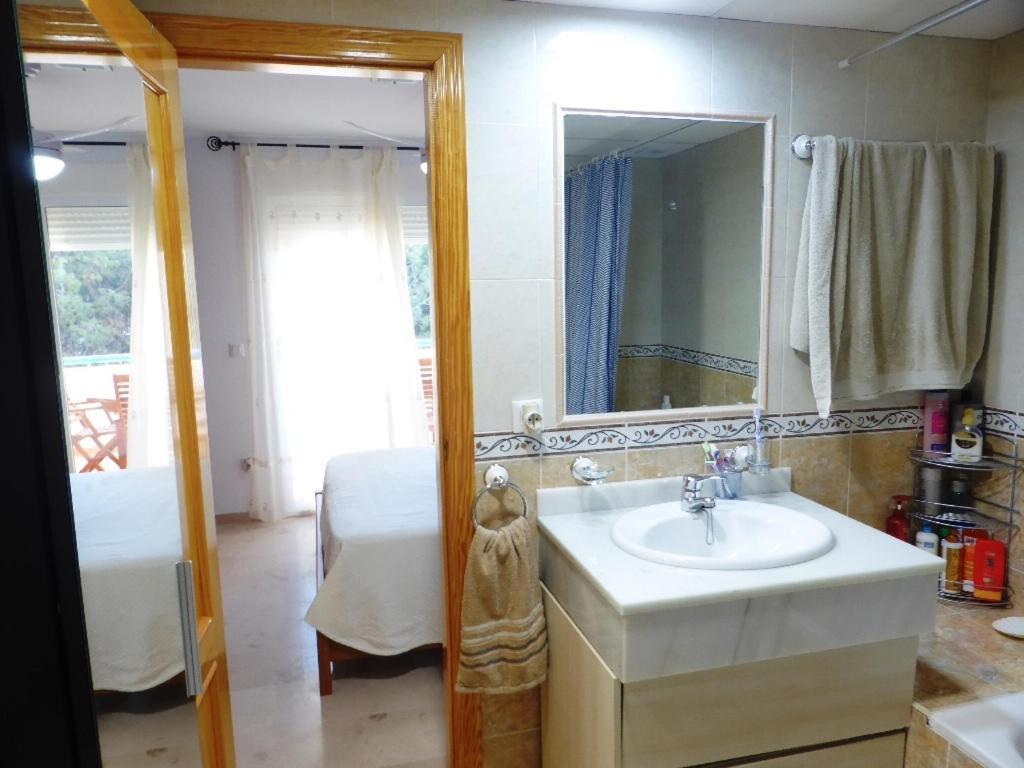Apartamento Con Terraza, Garaje Y Piscina A 350M Playa Apartment Garrucha Exterior photo